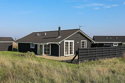 Moderne Oase in malerischem Lokken-By Traum