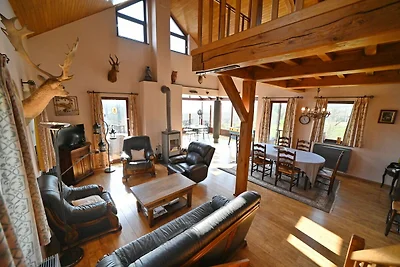 Vakantiehuis in Noiseux met BBQ-terras
