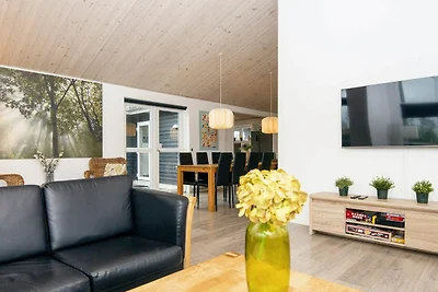 16 Personen Ferienhaus in Ansager-By Traum