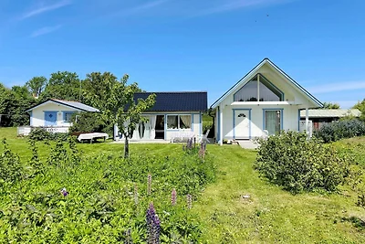 Charmant tuinhuisje in Levide