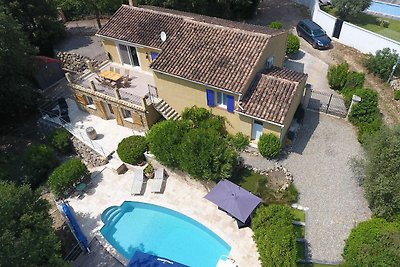 Casa vacanze con ampio giardino e piscina