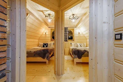 Zweistöckiges Haus im Bergstil, Sauna,...