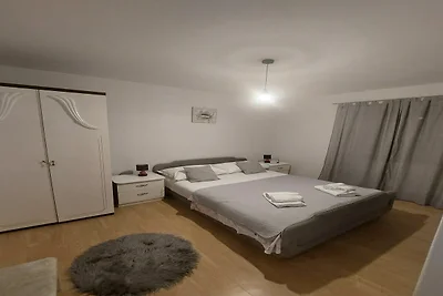 Apartment Dominik - Two Bedroom Apartment wit...
