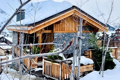 Chalet in Caseblanche mit Whirlpool und...