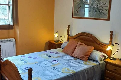 Cottage in Catalogna con piscina e giardino