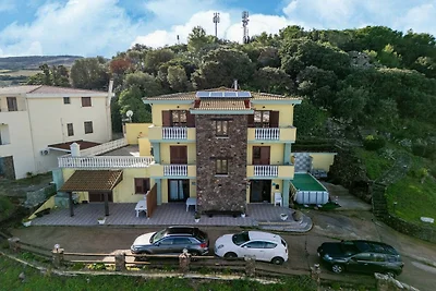 Wohnung mit Veranda und privatem Parkplatz