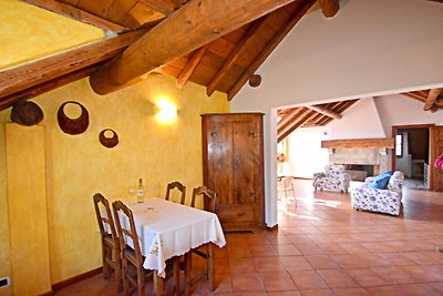 Gemütliches Ferienhaus in Seenähe in Cargiogo...