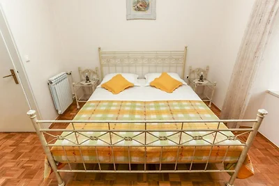 Apartment mit Meerblick in Orasac