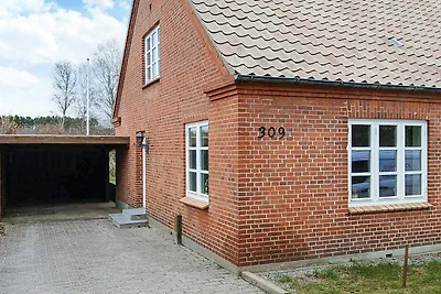 Naturerlebnis: Zugang zu Wald und See