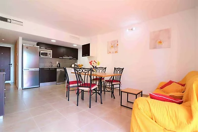 Hübsche Wohnung mit Balkon