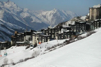 Komfortables Studio · Direkt an der Piste ·...