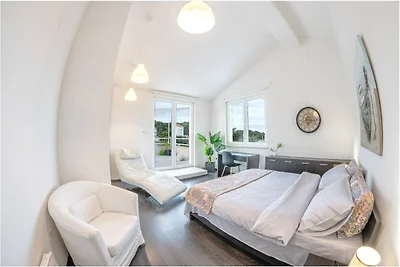Holiday Home Lea - Three Bedroom Holiday Home...
