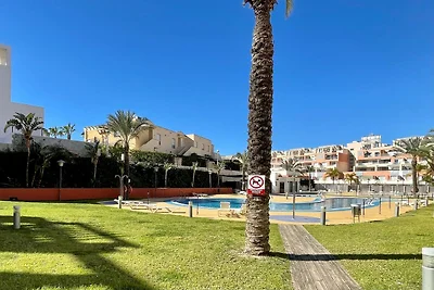 Wohnung nahe Strand mit Pools in Spanien