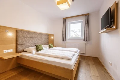 Spacious chalet near ski area
