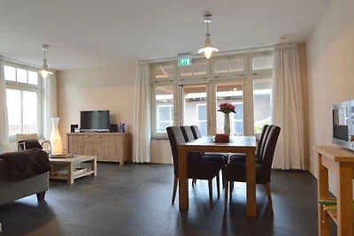 Luxuswohnung in Posterholt mit Terrasse