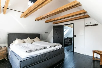 Luxuriöses Ferienhaus Room No. 35