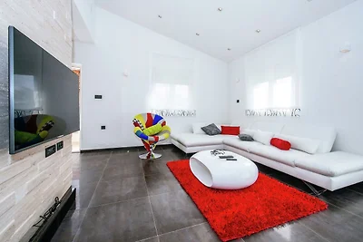 Luxuriöse Ferienwohnung in Zadar mit Garten