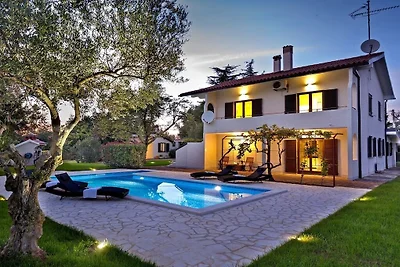 Ferienwohnung in Poreč mit Schwimmbecken