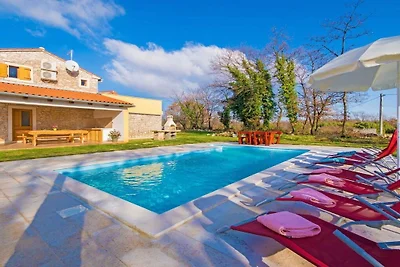 Ferienhaus in Marcana mit Schwimmbecken