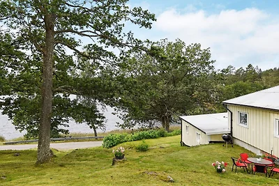 5 Personen Ferienhaus in BULLAREN-By Traum