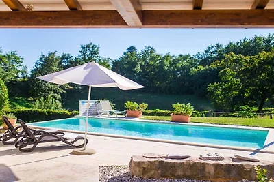 Villa a Gračišće con piscina