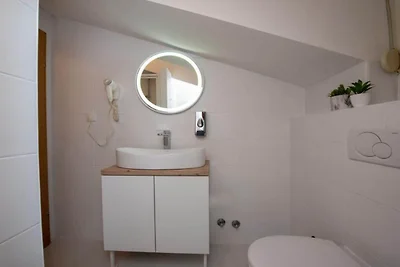 Villa Tomi - Double Room With Sea View (3)