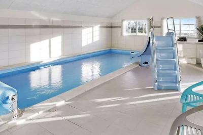 26 Personen Ferienhaus in Frørup