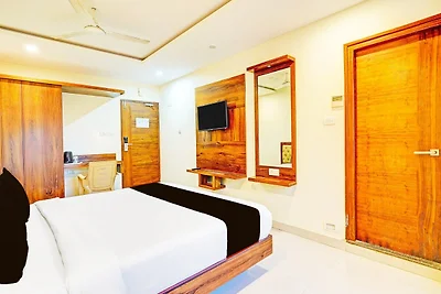 Super Townhouse ITPL, ehemals Royal Rooms