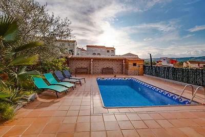 Ferienhaus mit Pool in Vendrell