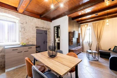 Stone House Prapatna-Two Bedroom Holiday Home...