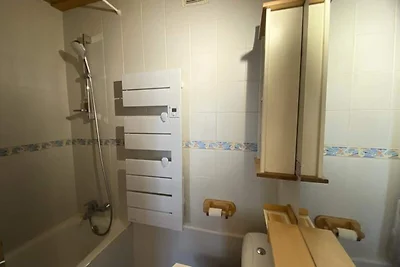 Haus in Les Allues in der Nähe der Gondelbahn