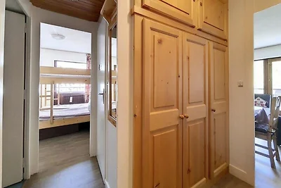 Geräumiges Apartment · Direkter Zugang zur Sk...