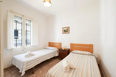 Apartment for 6 people in Spain