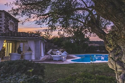 Villa in CASTIADAS mit Schwimmbecken