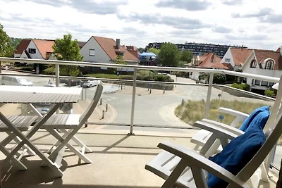 Appartamento d'angolo ben tenuto a Koksijde