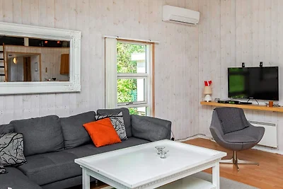 10 Personen Ferienhaus in Væggerløse-By Traum