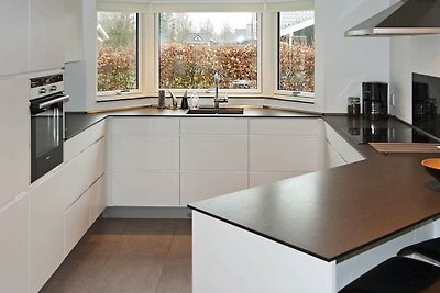 10 Personen Ferienhaus in Hadsund-By Traum