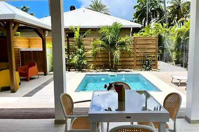 Häuser und Villen für 4 Personen