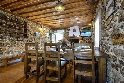 Haustierfreundliches Ferienhaus in Sukošan