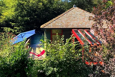 Chalet in Sougné nahe Wald & Pool