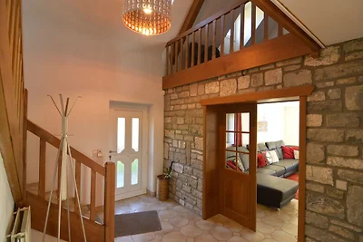 Luxuriöse Villa mit Pool in den Ardennen
