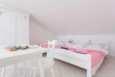 Apartments Lily Studio with Terrace and Sea...