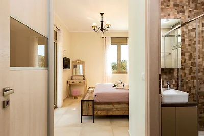 Villa tranquilla vicino a Rethymno con...