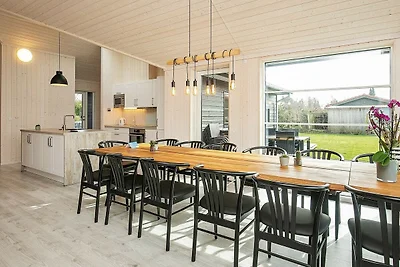 14 Personen Ferienhaus in Væggerløse