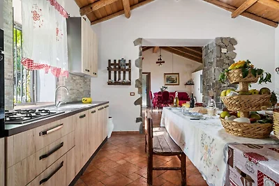 Incantevole casa con giardino privato a...