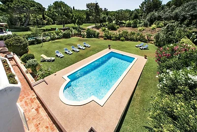 4BR Villa Near Vilamoura Old Course