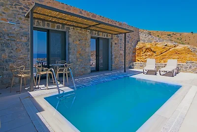 Villa in Agios Pavlos mit privatem Pool