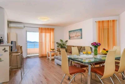 Apartment Antonia Trogir - Two-Bedroom Apartm...