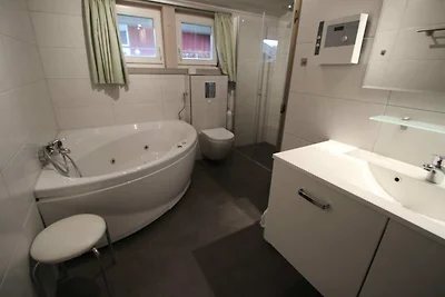 Ferienhaus mit Sauna im Ferienpark Mirow