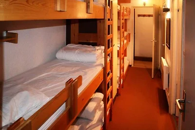 Komplett renovierte Wohnung für 8 Personen